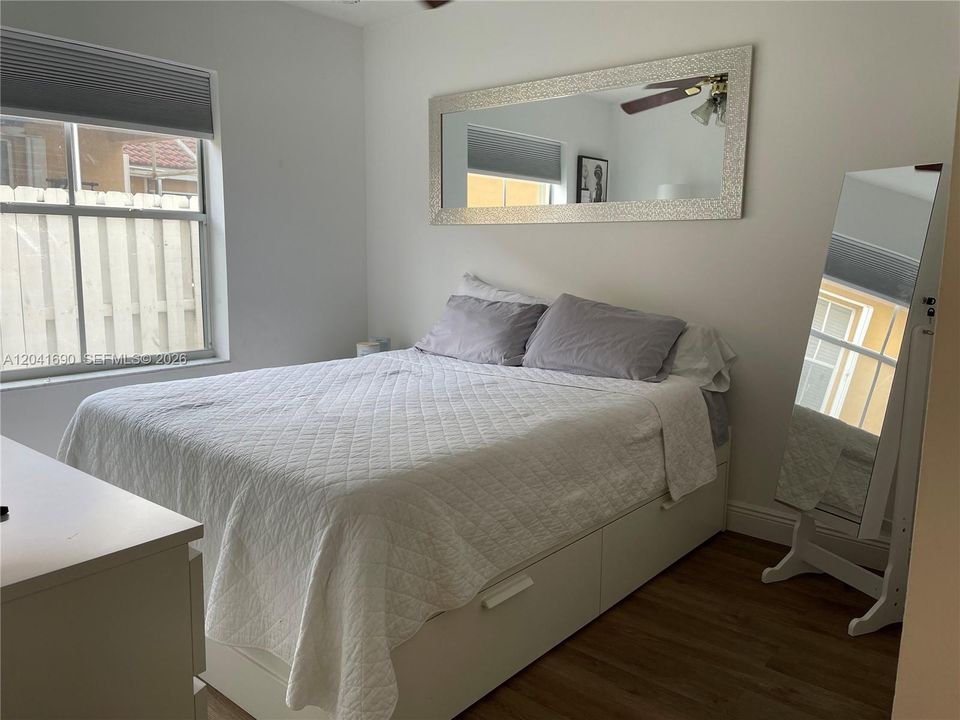 En Renta: $4,200 (3 camas, 2 baños, 1532 Pies cuadrados)