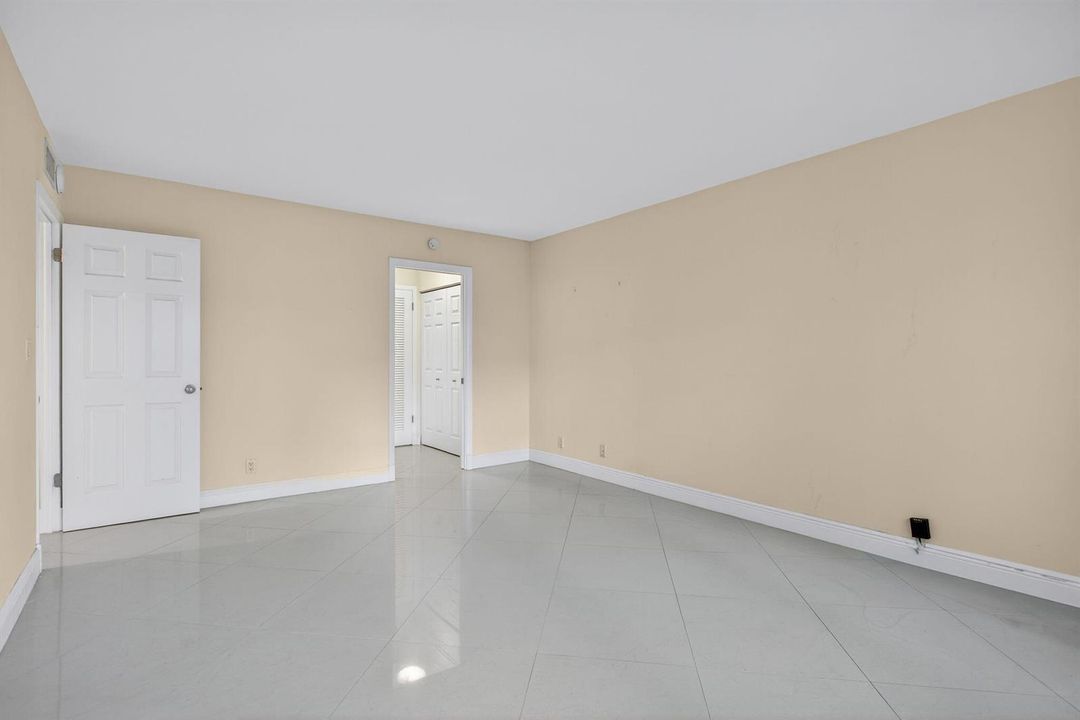 26-web-or-mls-405-8214