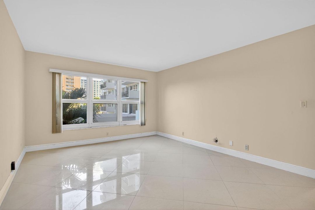 24-web-or-mls-405-8206