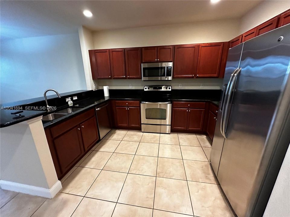 For Rent: $3,300 (3 beds, 2 baths, 1768 Square Feet)