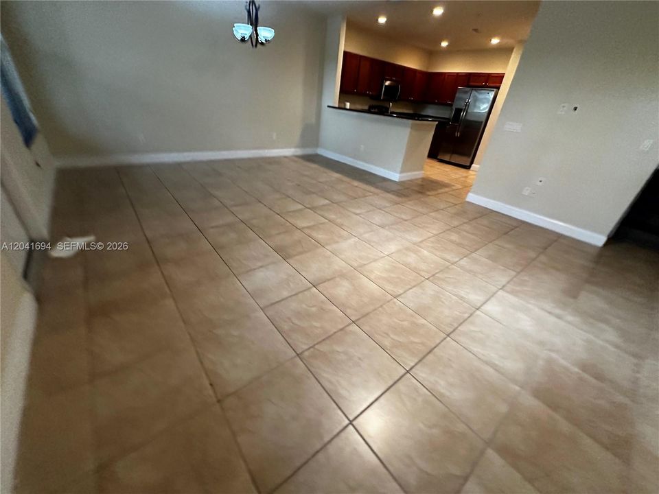For Rent: $3,300 (3 beds, 2 baths, 1768 Square Feet)