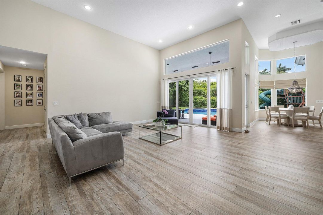 009-8204Northwest63rdCourt-Parkland-FL-3