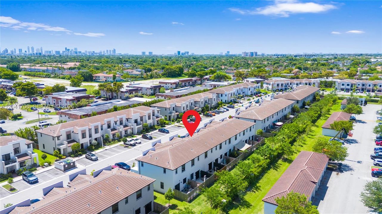 For Rent: $3,300 (3 beds, 3 baths, 1662 Square Feet)