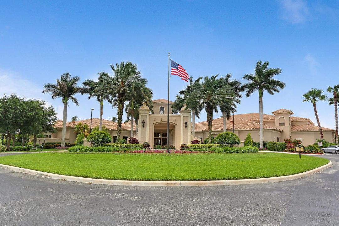 Gorgeous Multi-Million $ Clubhouse