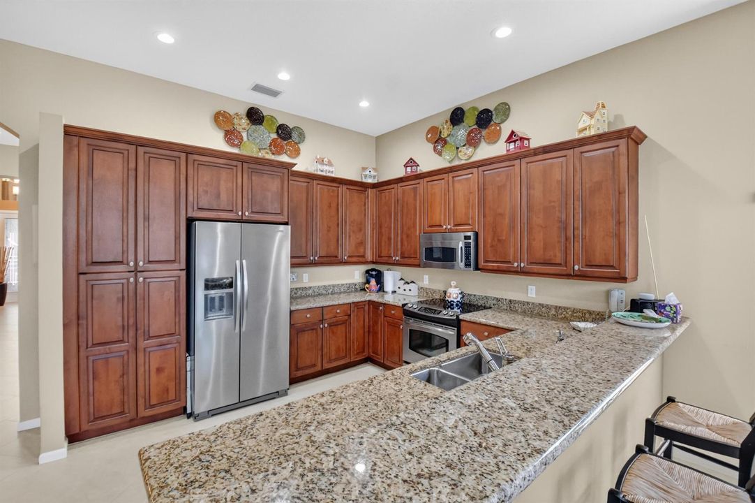 Spacious Kitchen