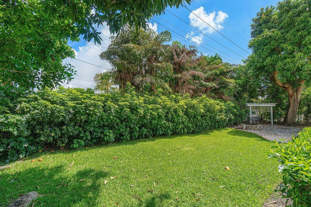 026-781AppleTreeLane-BocaRaton-FL-33486-