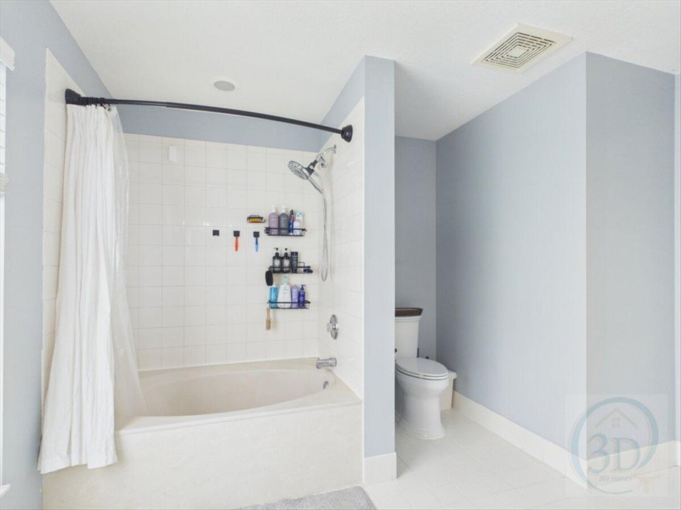 13-Master Bath