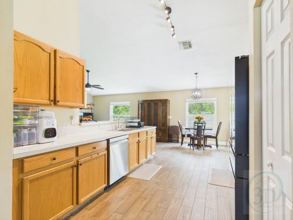 04-Kitchen