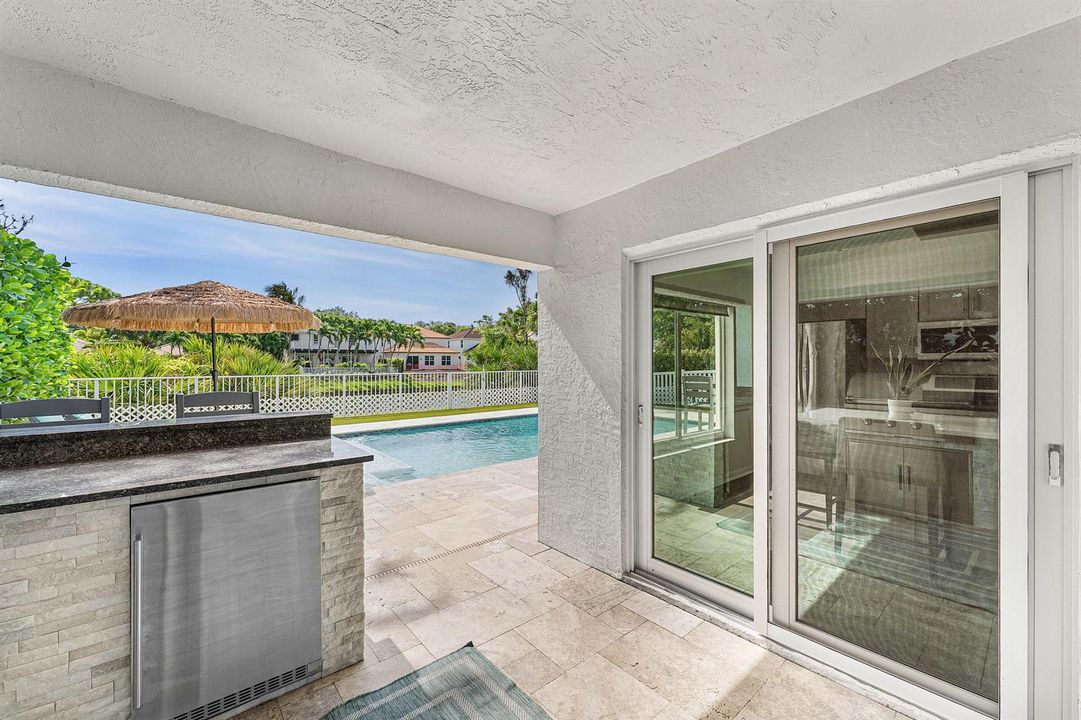 583 Canoe Point