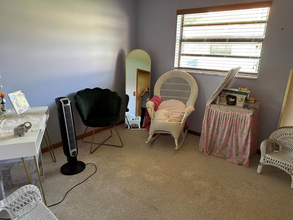 Fernandez bedroom 3
