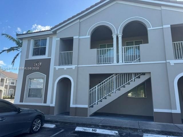 En Venta: $189,900 (3 camas, 2 baños, 1060 Pies cuadrados)