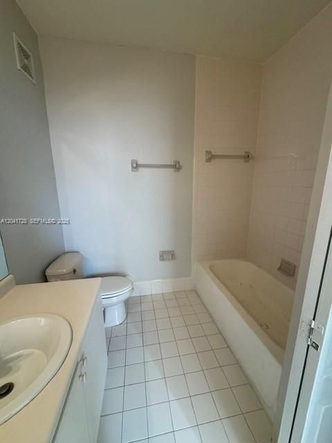 En Venta: $189,900 (3 camas, 2 baños, 1060 Pies cuadrados)