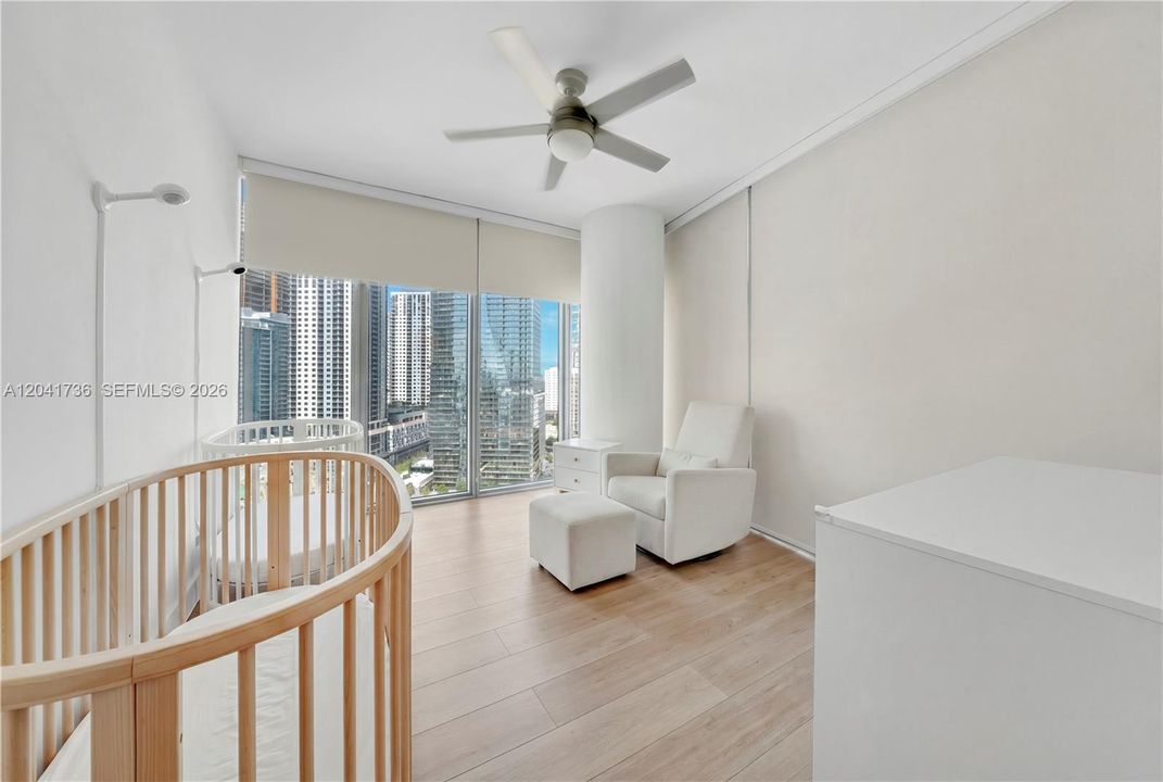 For Sale: $745,000 (2 beds, 2 baths, 1315 Square Feet)