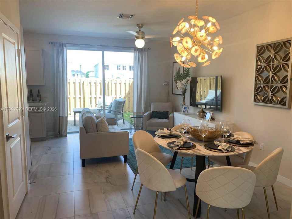 For Rent: $2,400 (3 beds, 2 baths, 1302 Square Feet)