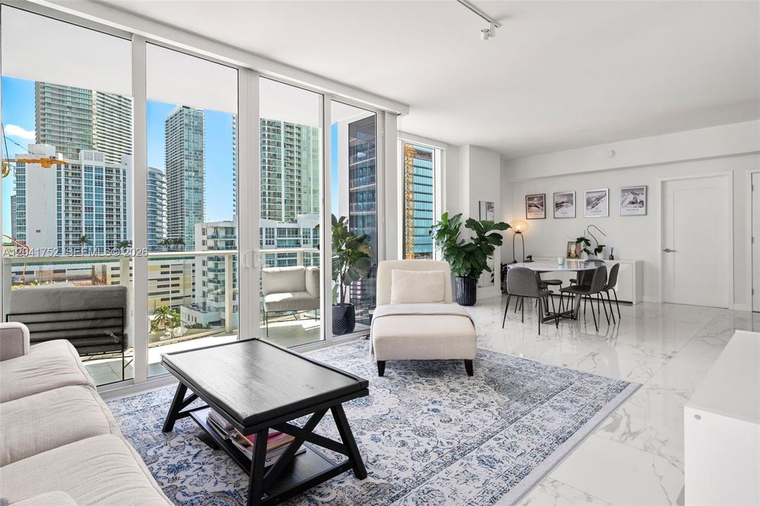 For Sale: $719,000 (2 beds, 2 baths, 1187 Square Feet)