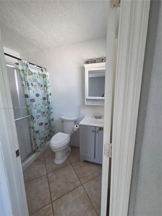 В аренду: $2,299 (2 спален, 2 ванн, 1020 Квадратных фут)