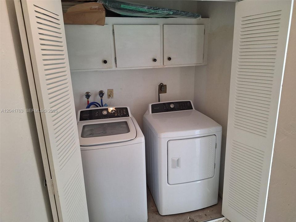For Rent: $2,250 (2 beds, 2 baths, 1100 Square Feet)
