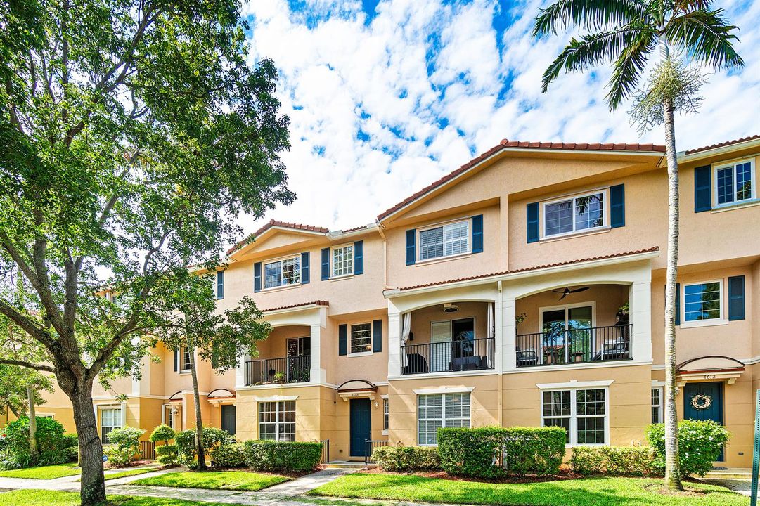002-4608DansonWay-DelrayBeach-FL-33445-F
