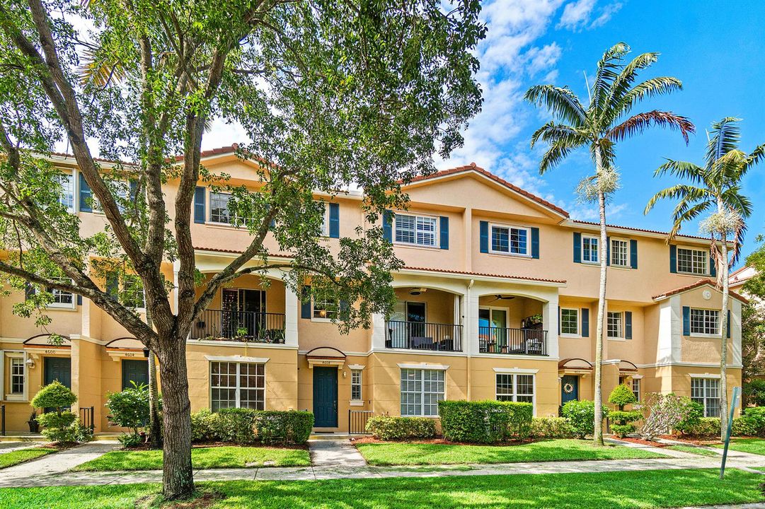 003-4608DansonWay-DelrayBeach-FL-33445-F
