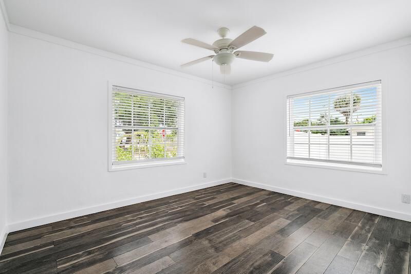 4615 Garden Ave -26