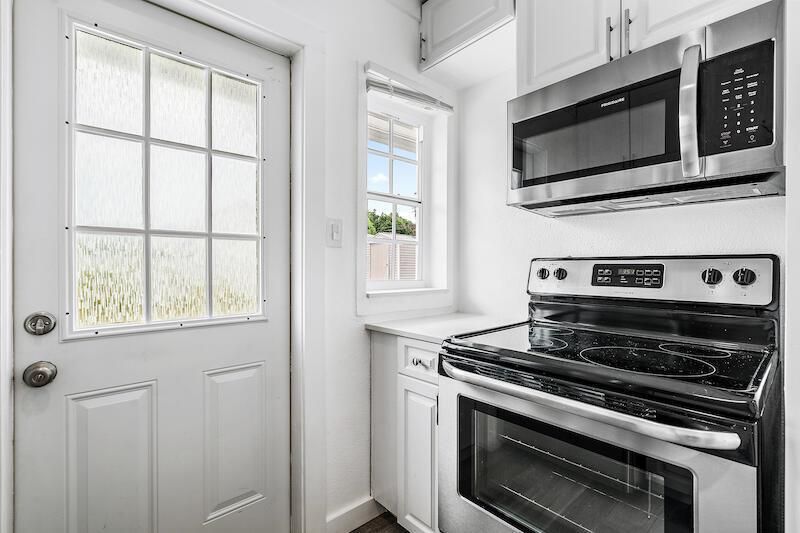 4615 Garden Ave -21
