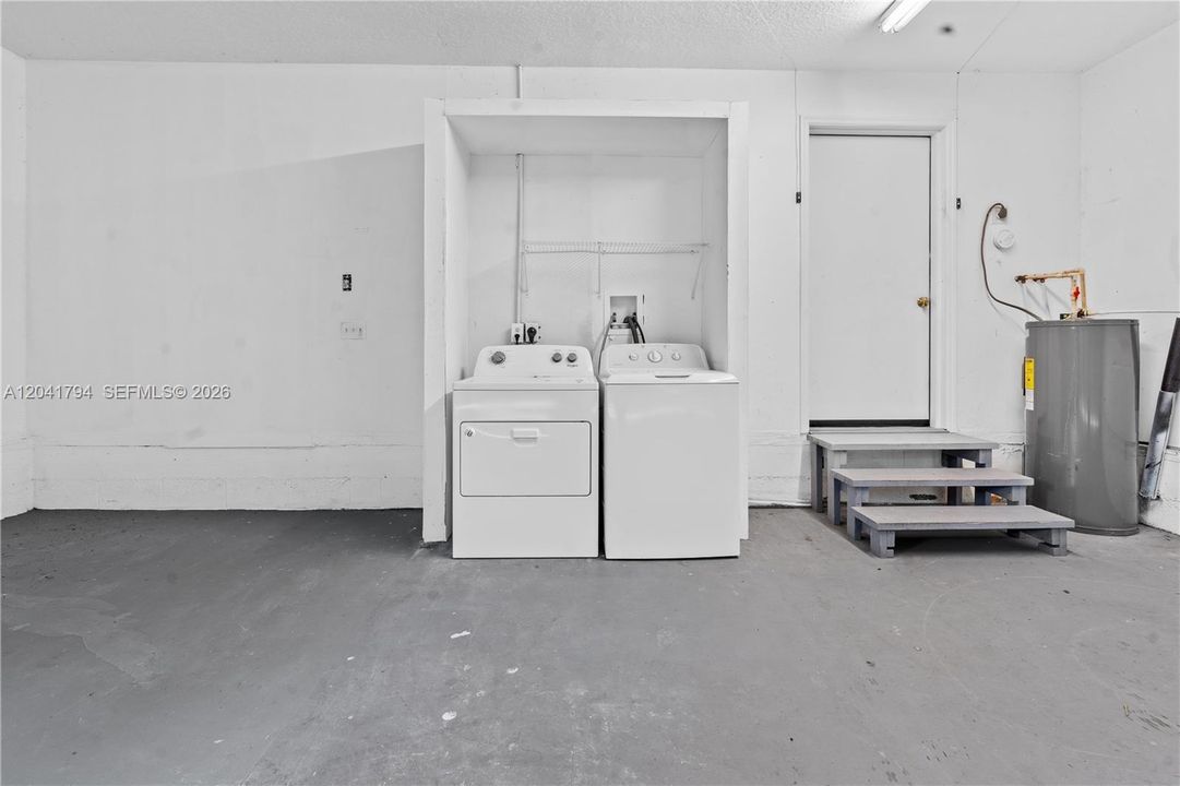 В аренду: $3,750 (3 спален, 2 ванн, 1656 Квадратных фут)
