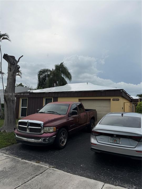 For Sale: $530,000 (4 beds, 2 baths, 1809 Square Feet)