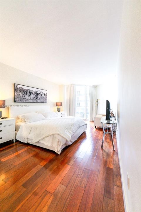 В аренду: $8,500 (2 спален, 2 ванн, 1740 Квадратных фут)