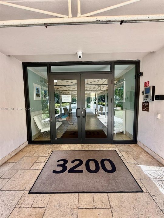 For Sale: $284,500 (3 beds, 2 baths, 1390 Square Feet)