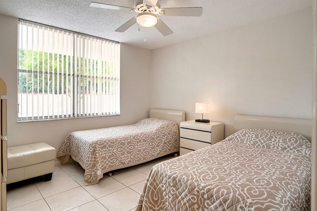 6650 S Oriole Blvd 103 (27)