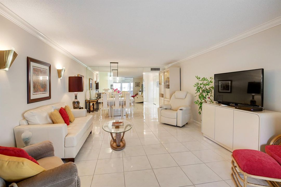6650 S Oriole Blvd 103 (13)