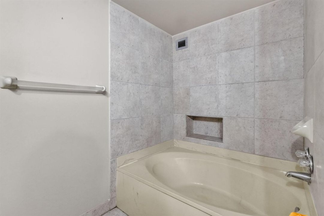 17-web-or-mls-8H3A8577