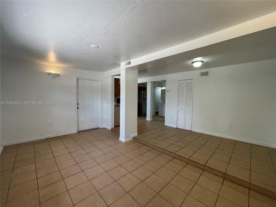 En Renta: $2,650 (3 camas, 2 baños, 1053 Pies cuadrados)