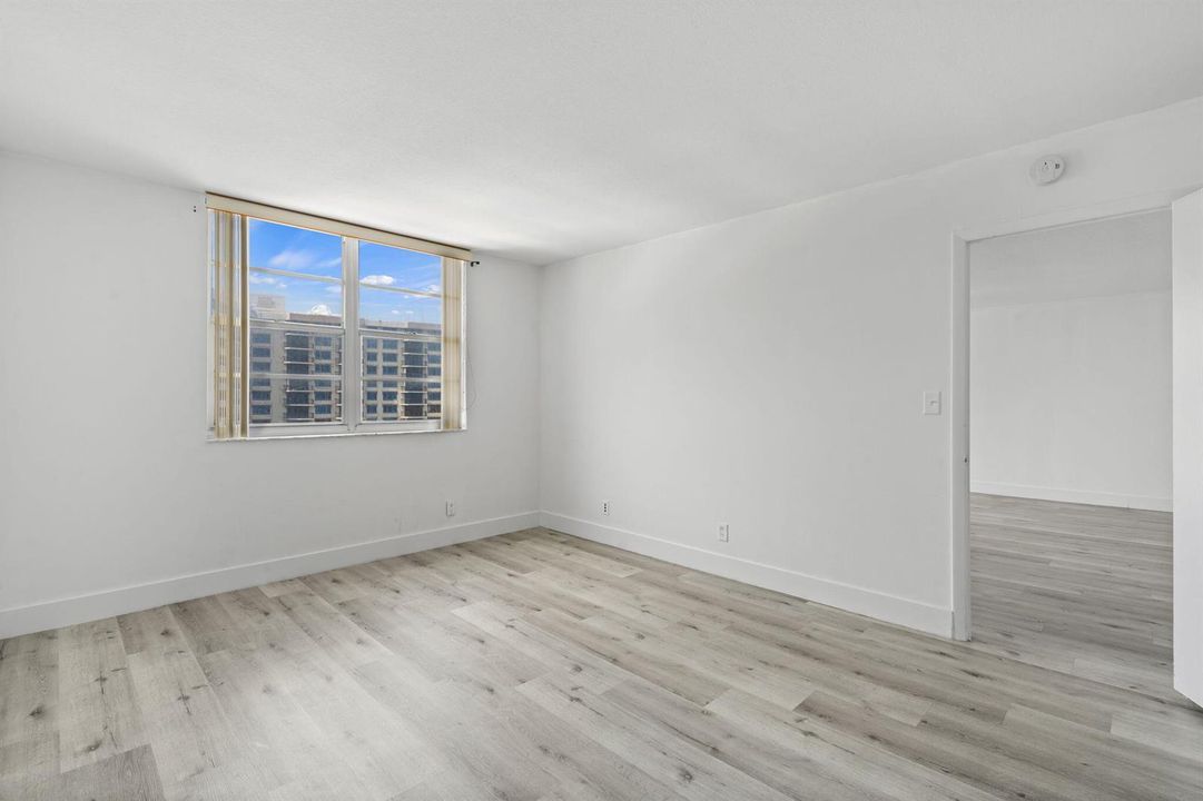 15-web-or-mls-1900 S Ocean Blvd 10J, Pom