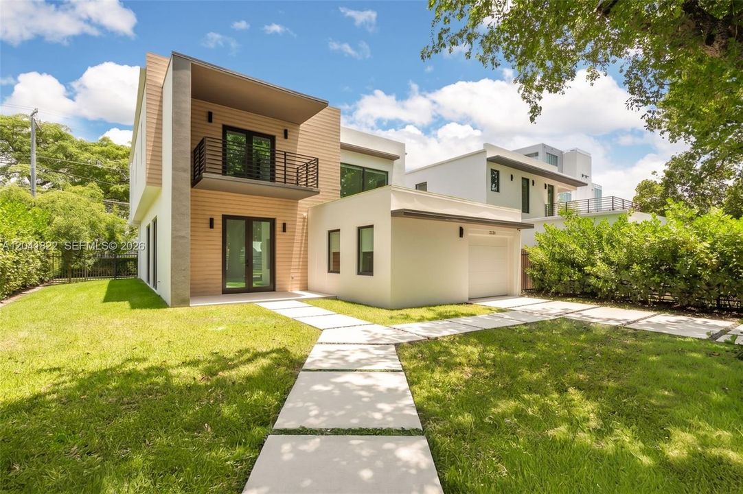 En Venta: $2,580,000 (4 camas, 5 baños, 3733 Pies cuadrados)