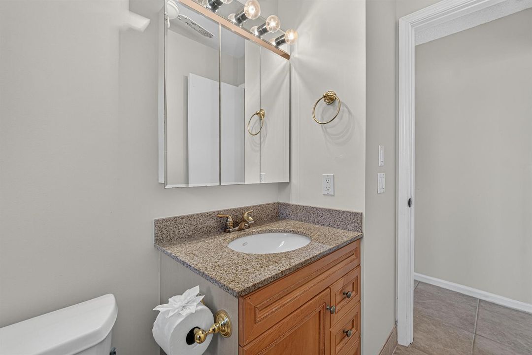 GUEST BATHROOM