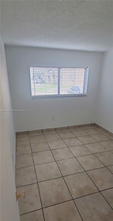 En Renta: $2,400 (3 camas, 2 baños, 994 Pies cuadrados)