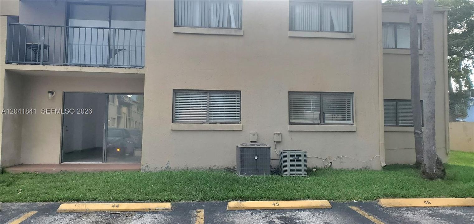 En Renta: $2,400 (3 camas, 2 baños, 994 Pies cuadrados)