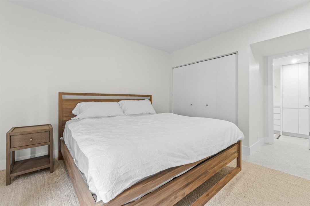 019-11223PondViewDrive-A103-Wellington-F