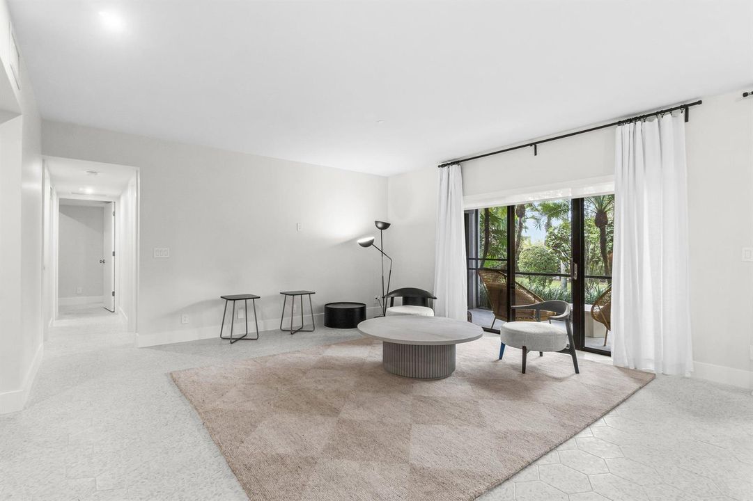 007-11223PondViewDrive-A103-Wellington-F