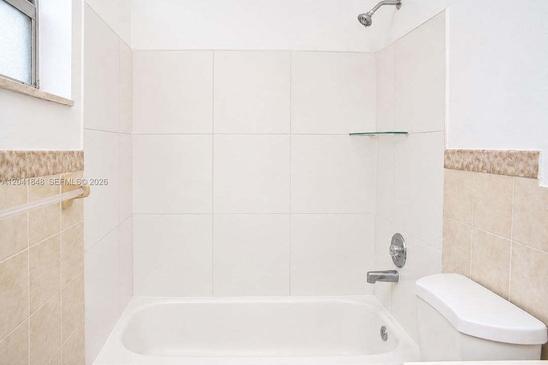 В аренду: $2,600 (3 спален, 2 ванн, 1500 Квадратных фут)
