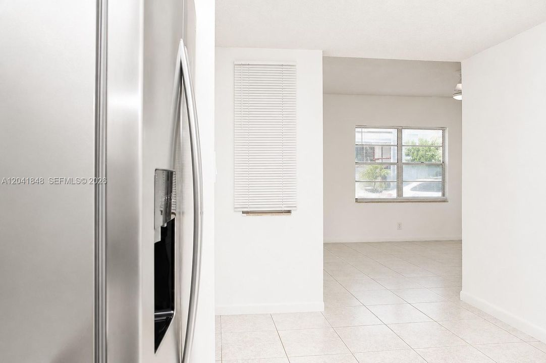 В аренду: $2,600 (3 спален, 2 ванн, 1500 Квадратных фут)