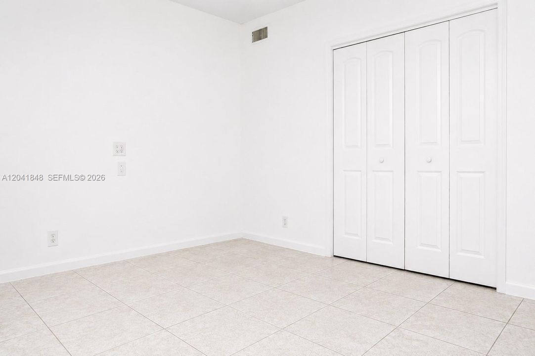 В аренду: $2,600 (3 спален, 2 ванн, 1500 Квадратных фут)
