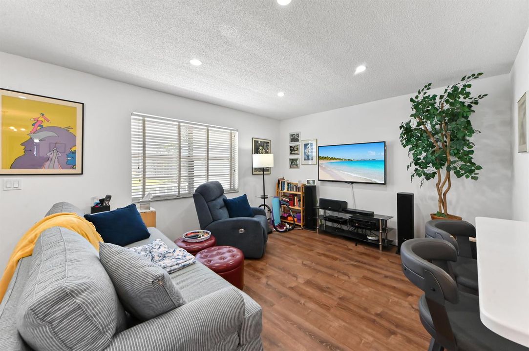 06 living room 03