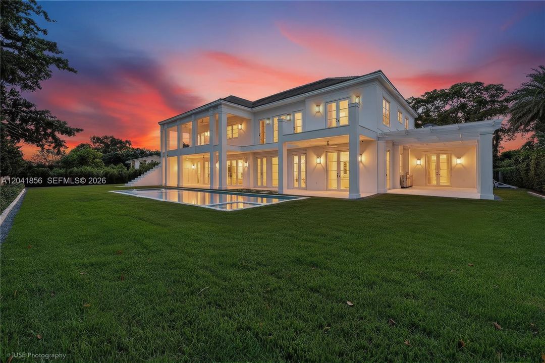На продажу: $11,995,000 (6 спален, 6 ванн, 0 Квадратных фут)