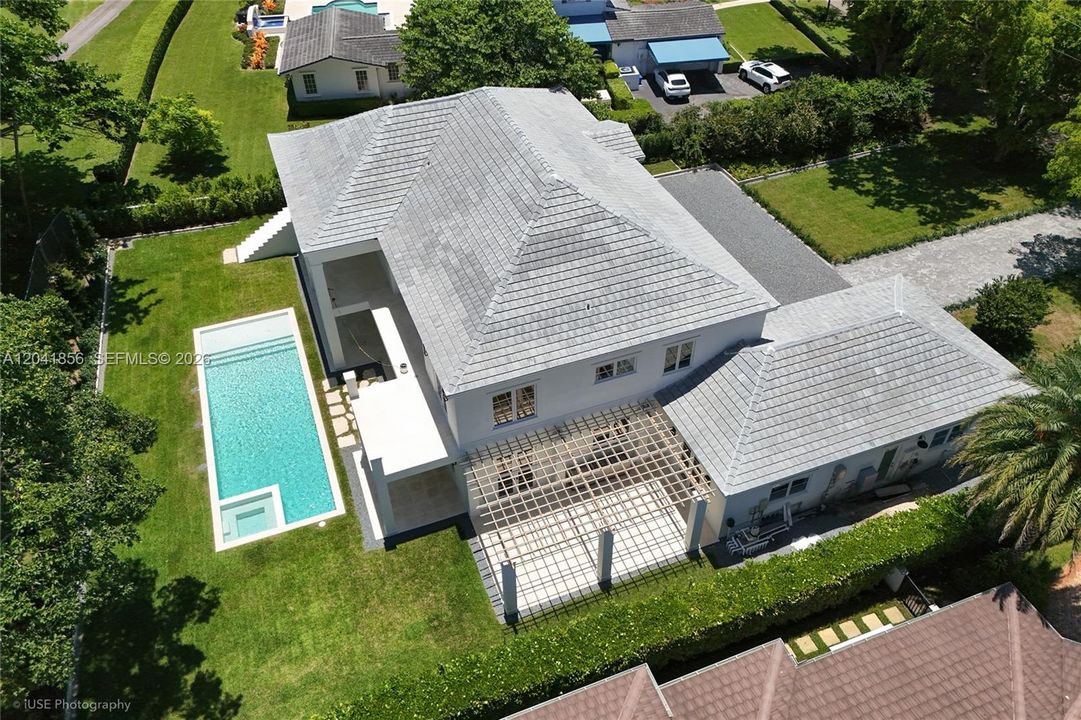 На продажу: $11,995,000 (6 спален, 6 ванн, 0 Квадратных фут)