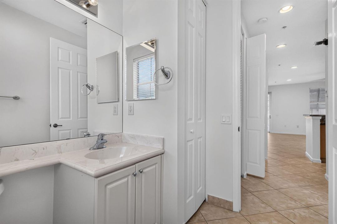 Main Floor Bathroom