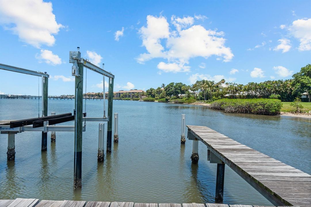 Dock