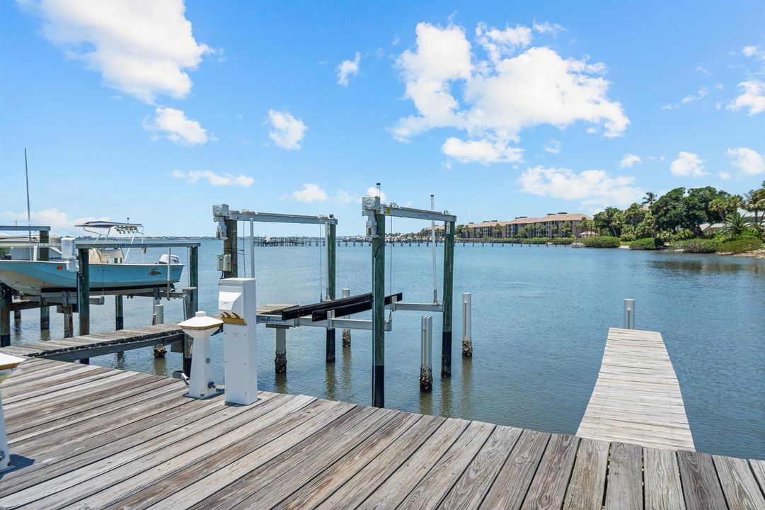 Dock