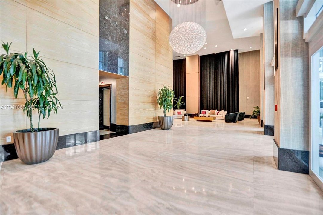 En Venta: $1,555,000 (2 camas, 2 baños, 1404 Pies cuadrados)
